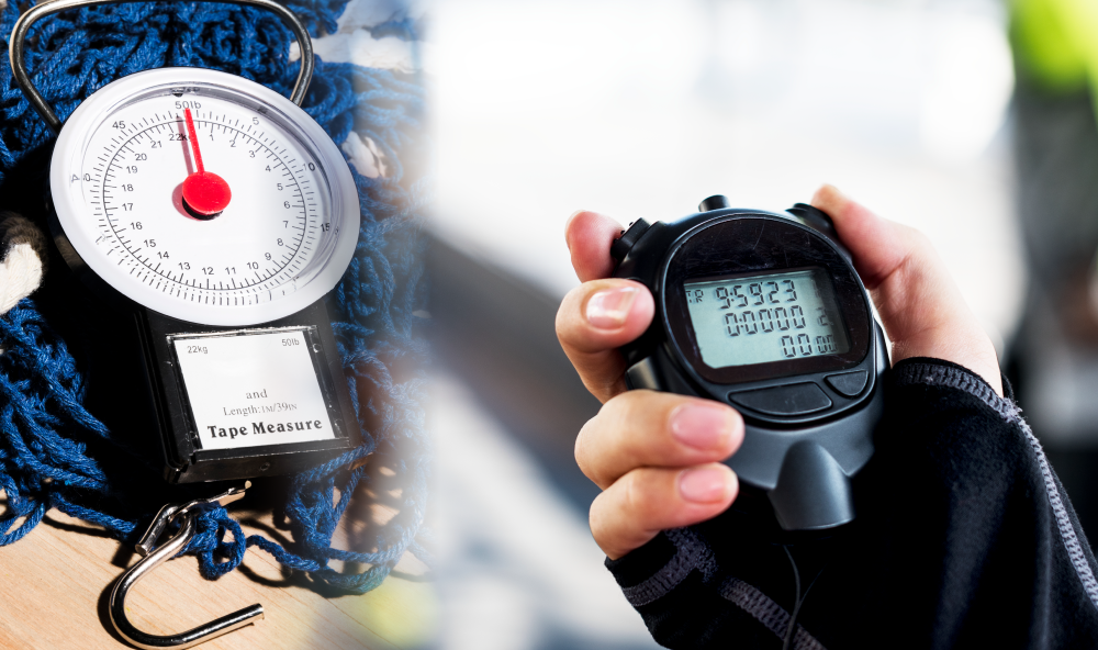 商品の製造をしている従業員の写真